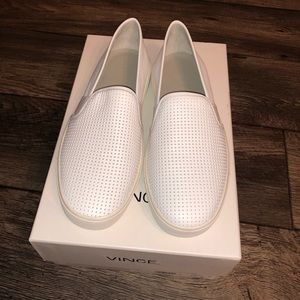 Vince Slip On Sneaker